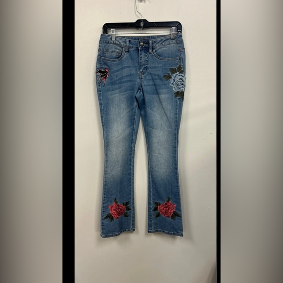 Flower/Bird Flare Jeans - Picture 4 of 4